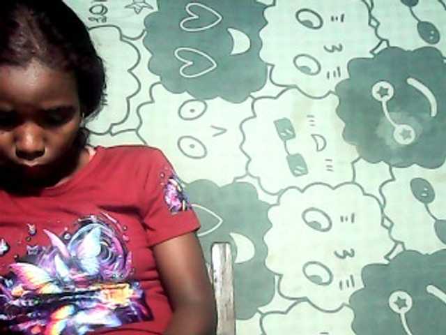 LandiQueen12