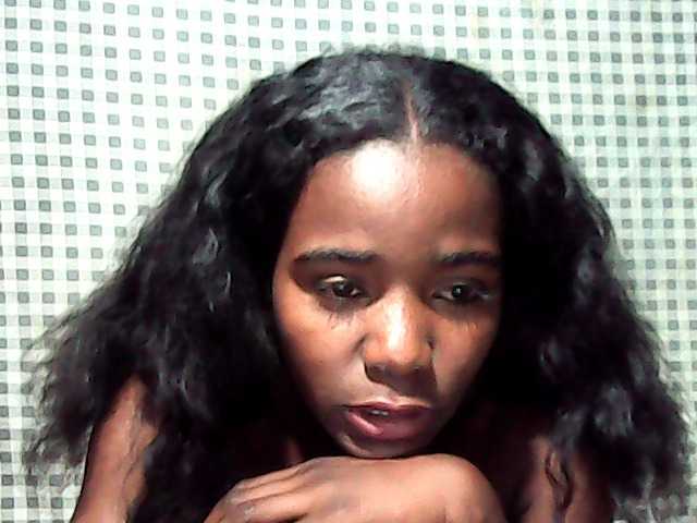 LandiQueen12