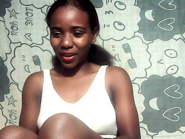 LandiQueen12