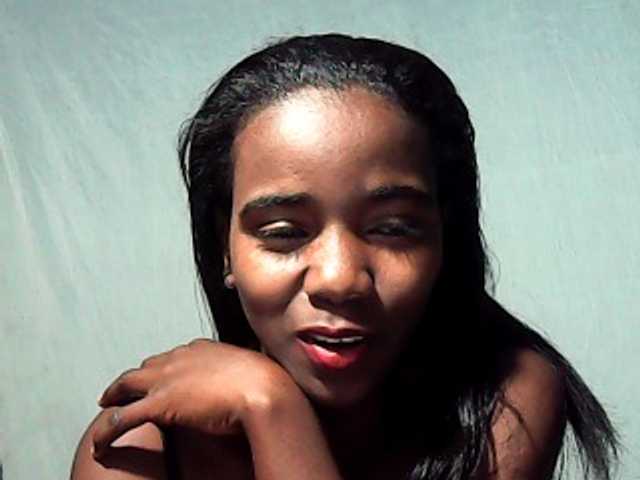 LandiQueen12