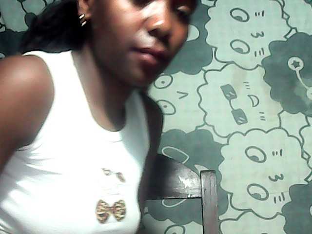 LandiQueen12