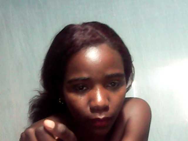 LandiQueen12 live cam on BongaCams