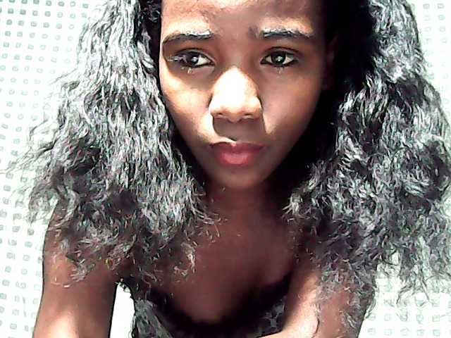 LandiQueen12