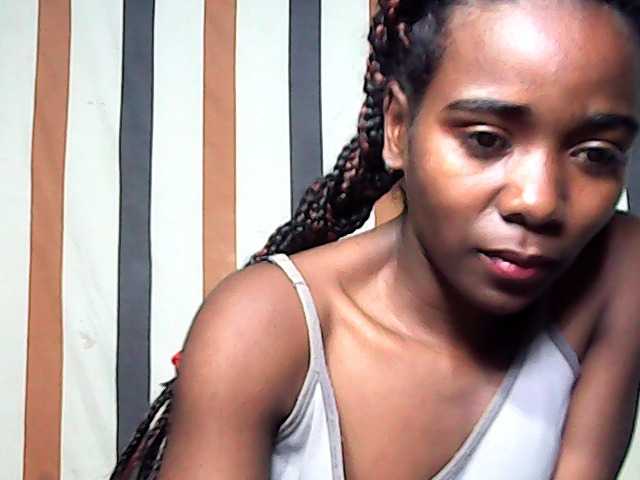 LandiQueen12