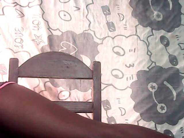 LandiQueen12 live cam on BongaCams