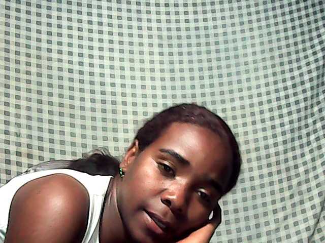 LandiQueen12