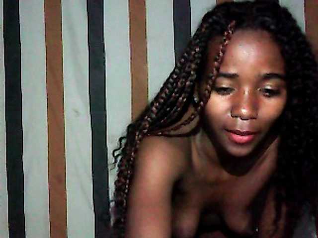 LandiQueen12