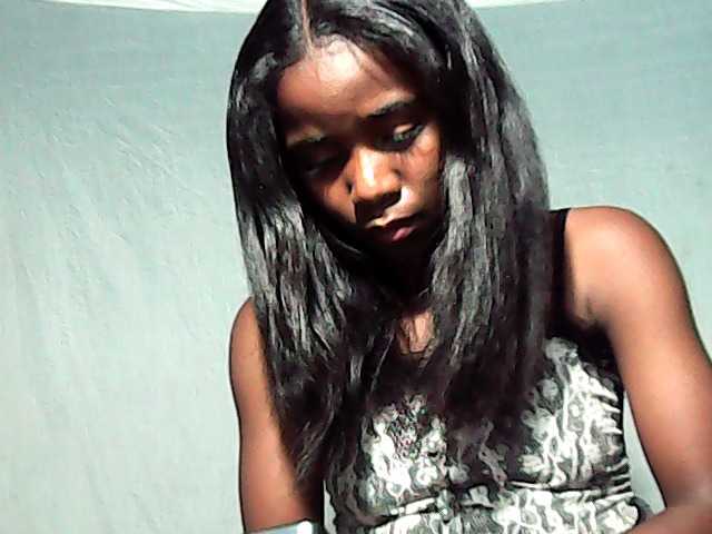 LandiQueen12