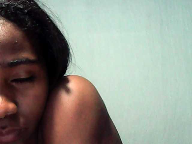 LandiQueen12