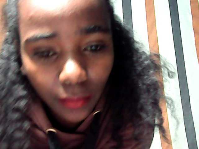 LandiQueen12