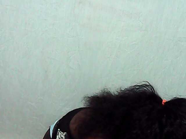 LandiQueen12 live cam on BongaCams