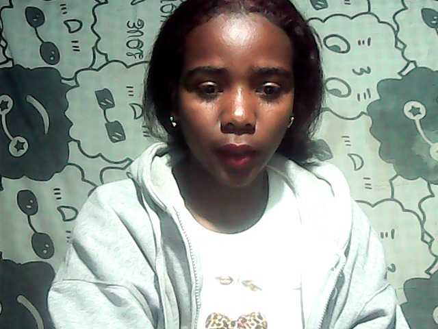 LandiQueen12