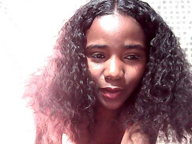 LandiQueen12