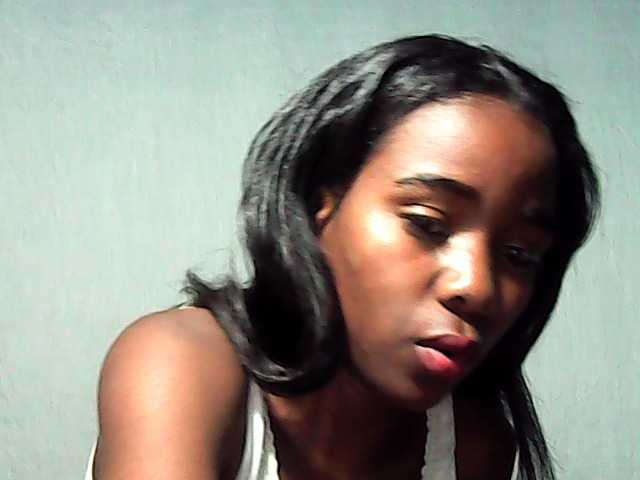 LandiQueen12