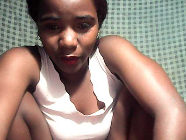 LandiQueen12