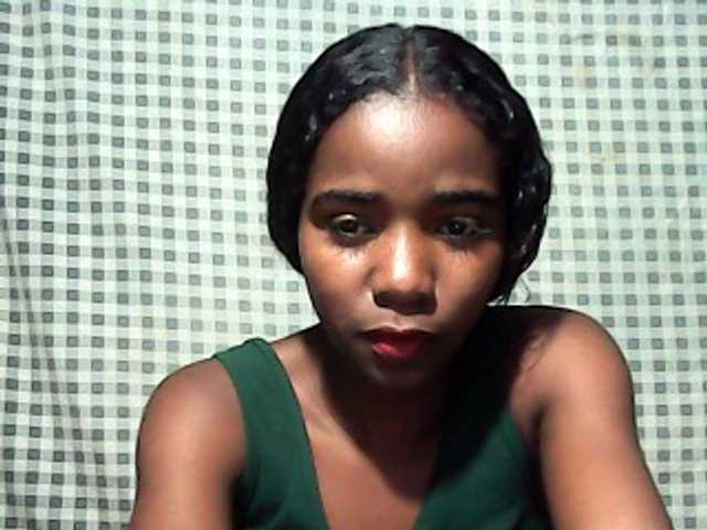 LandiQueen12