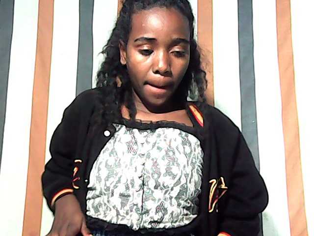 LandiQueen12