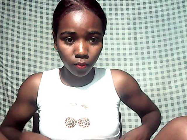 LandiQueen12