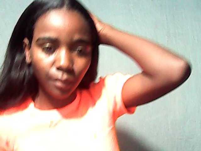 LandiQueen12