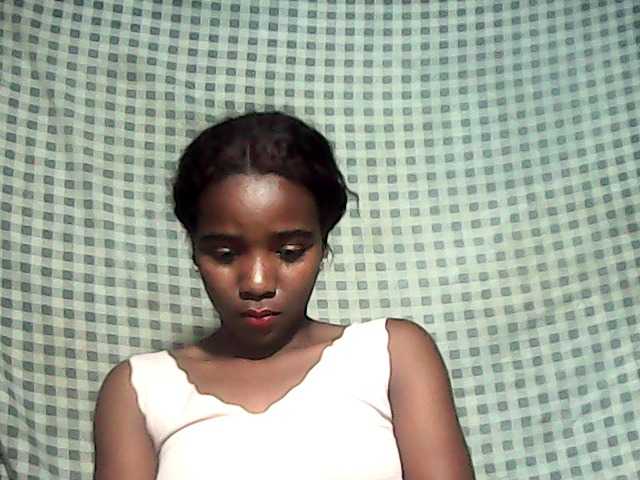 LandiQueen12