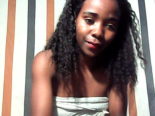 LandiQueen12