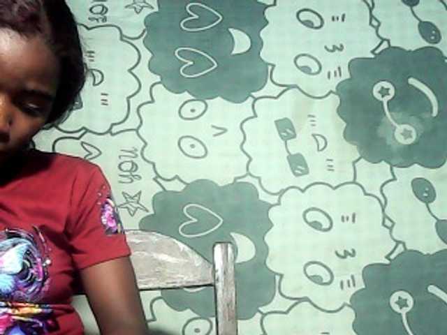 LandiQueen12