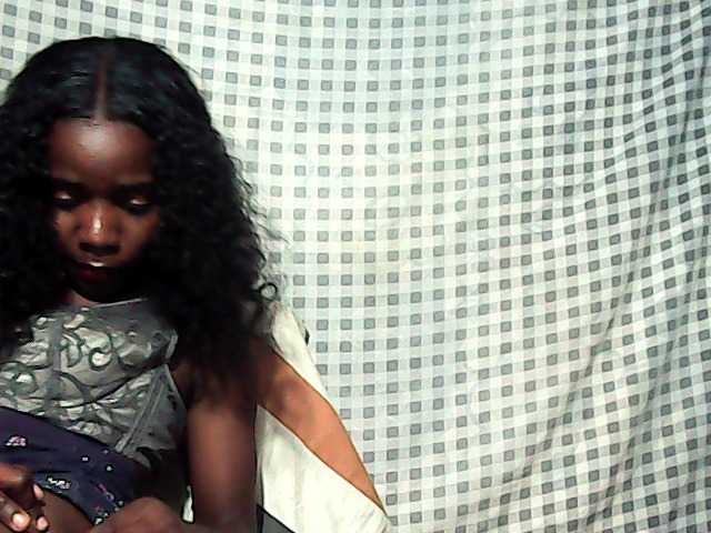 LandiQueen12