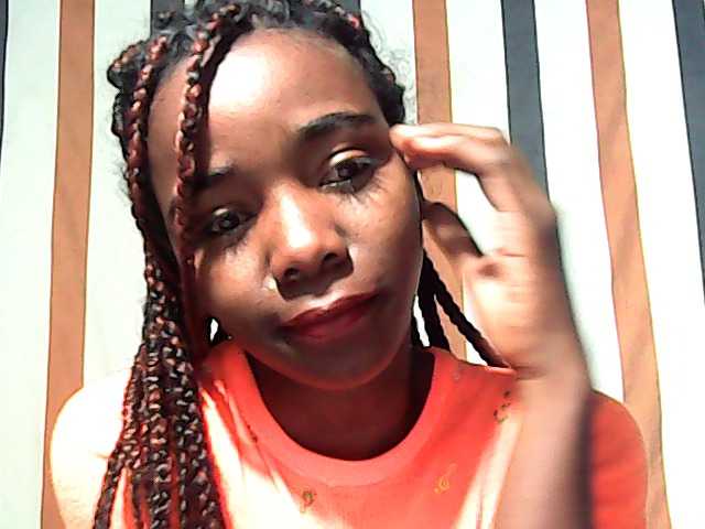 LandiQueen12