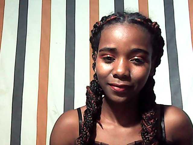 LandiQueen12