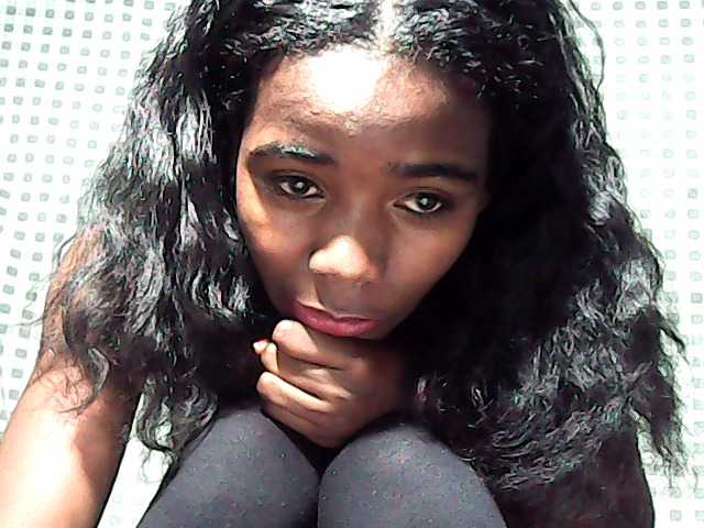 LandiQueen12