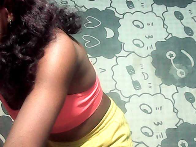 LandiQueen12