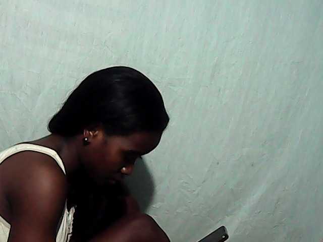 LandiQueen12