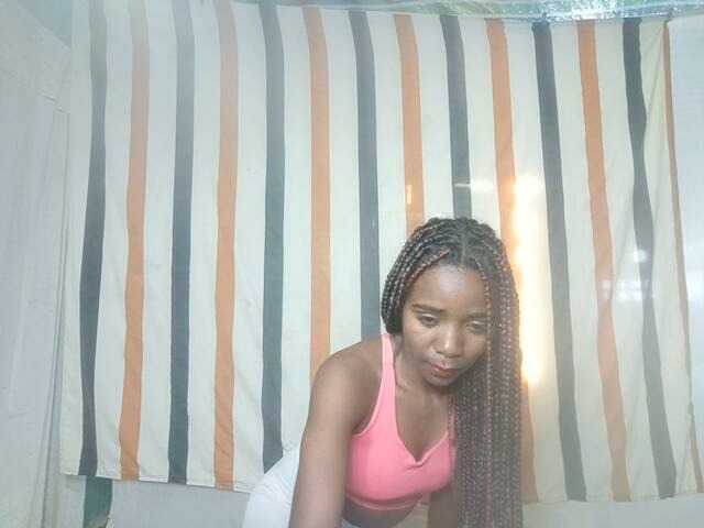 LandiQueen12