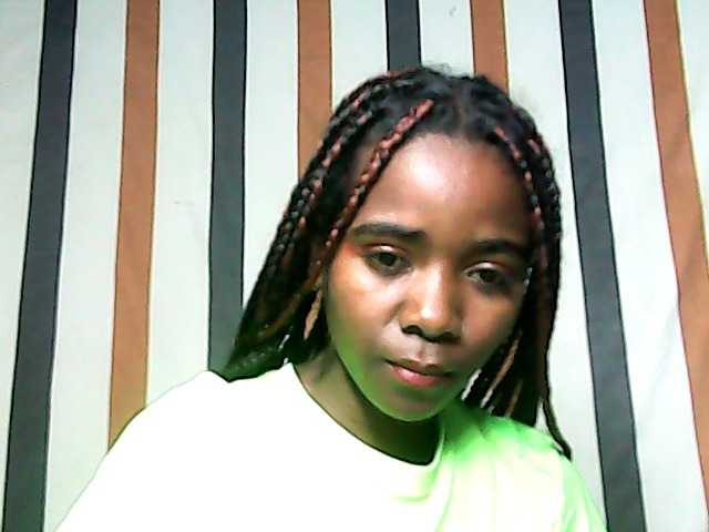 LandiQueen12