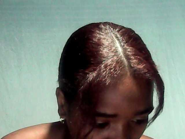 LandiQueen12 live cam on BongaCams