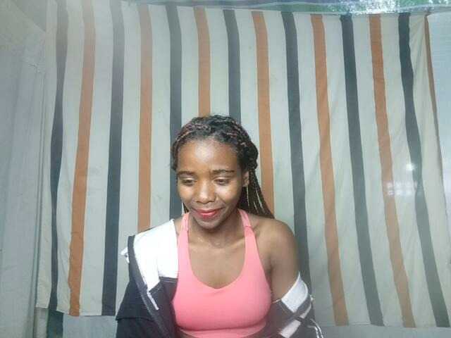 LandiQueen12