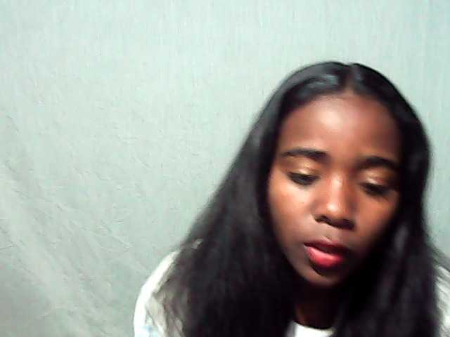 LandiQueen12
