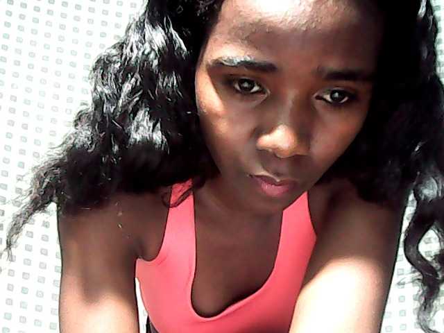 LandiQueen12