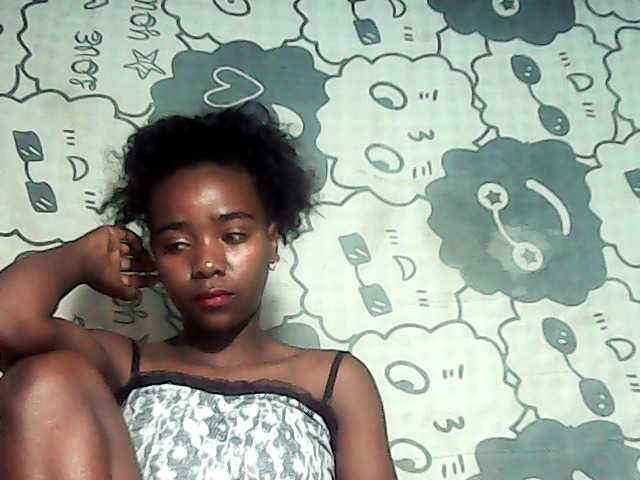 LandiQueen12