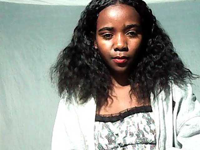 LandiQueen12