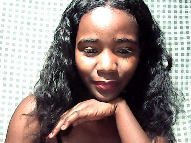 LandiQueen12