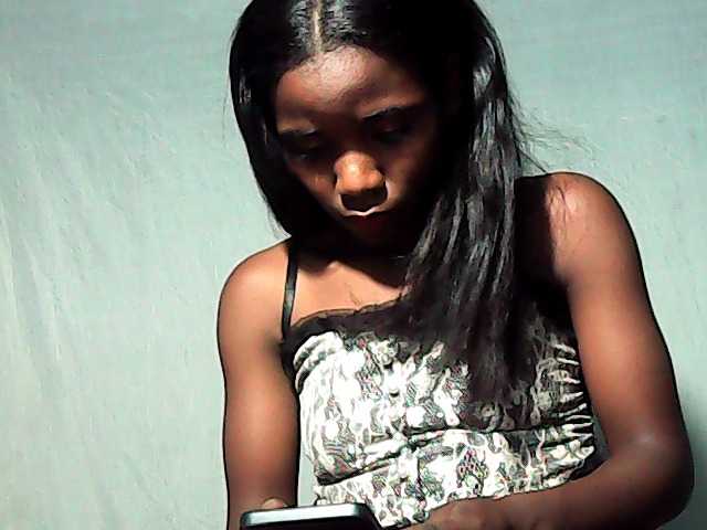 LandiQueen12