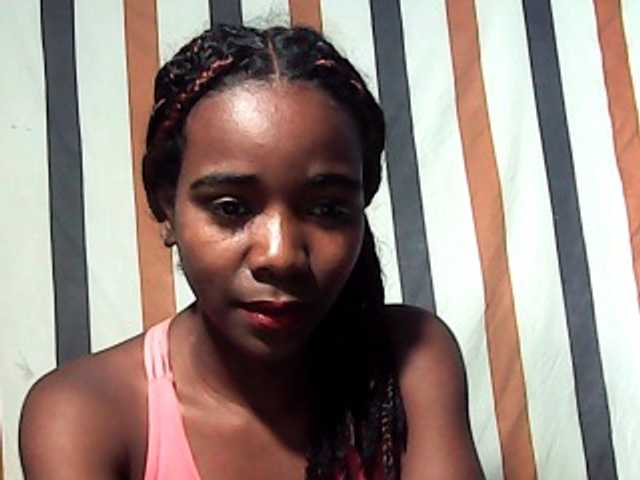 LandiQueen12
