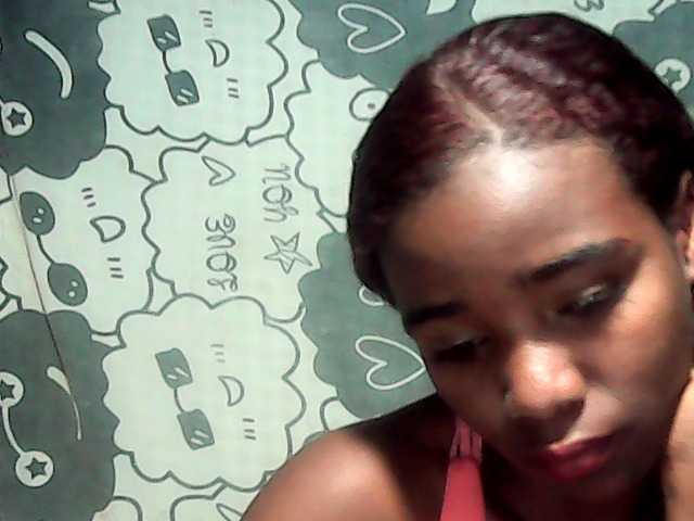 LandiQueen12