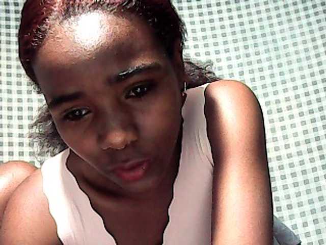 LandiQueen12