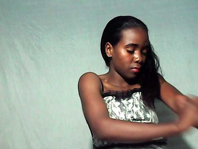 LandiQueen12