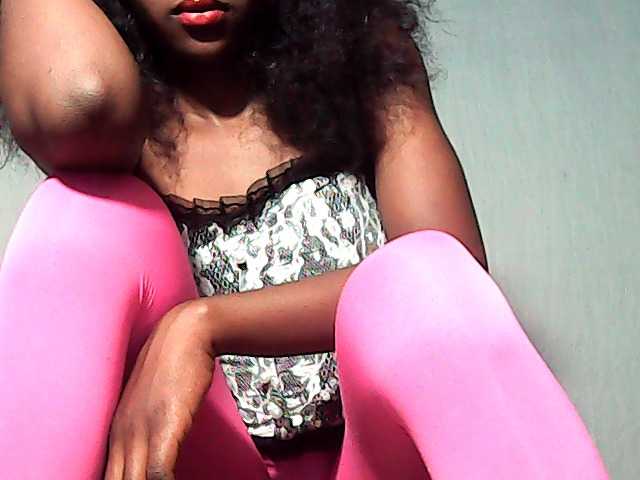 LandiQueen12