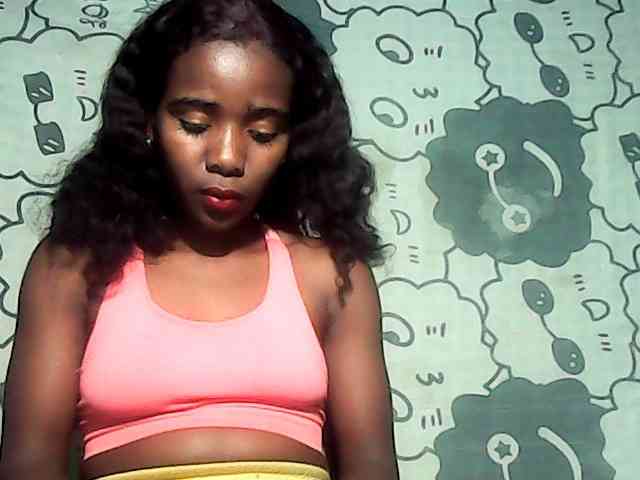 LandiQueen12