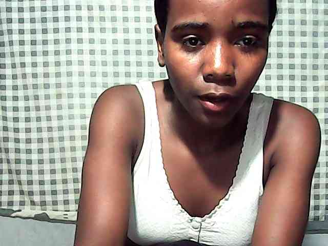 LandiQueen12
