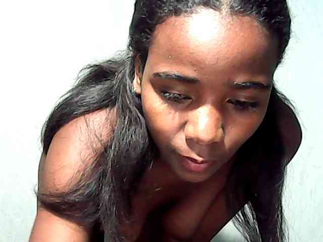 LandiQueen12